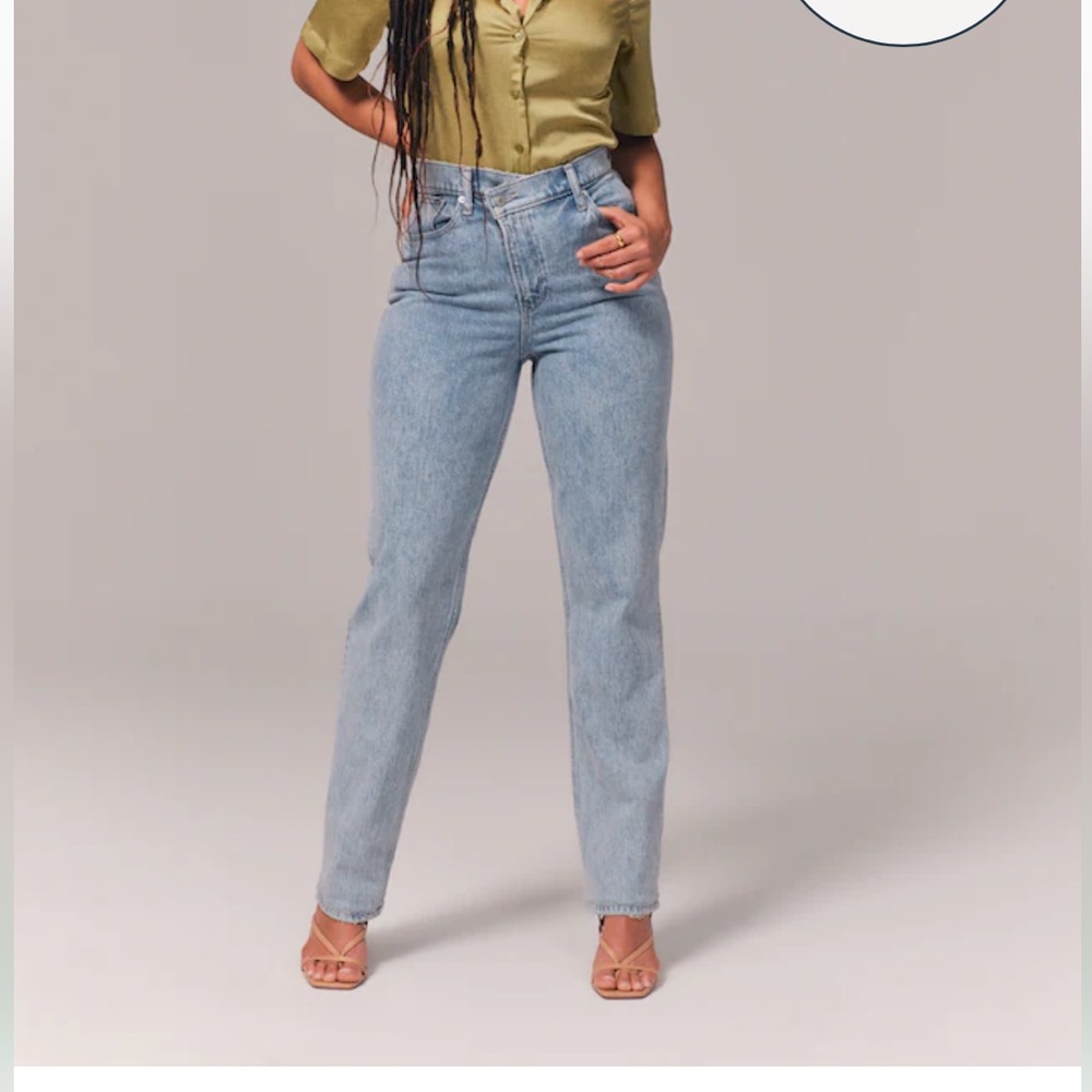 Curve Love Ultra High Rise 90s Straight Jean